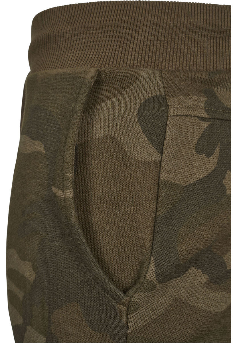 Herrshorts URBAN CLASSICS - Camo Cargo Terry M